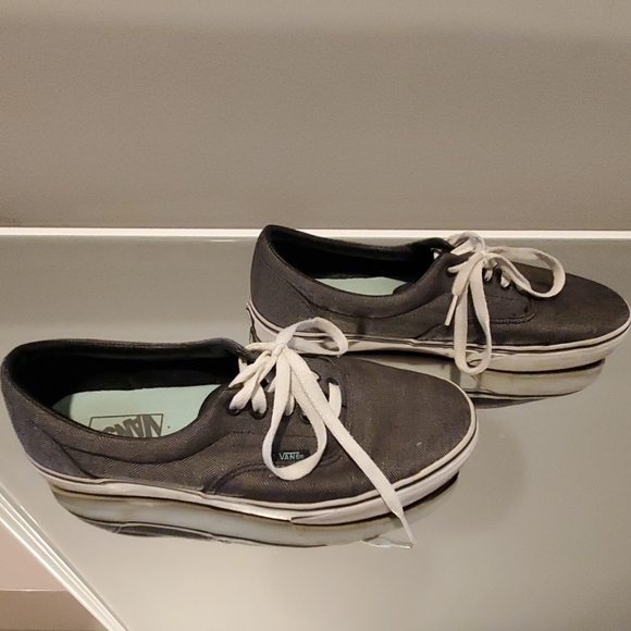 Vans shoes - Picture 3 of 6